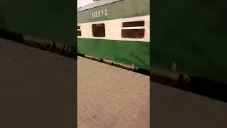 Business Class Train in Pakistan || Faisalabad to Karachi