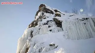 Bitlis'teki Deliklitaş buz sarkıtlarıyla kaplandı
