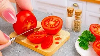 How to Make Miniature Irresistibly Juicy Tomato Pie Dip for Tomato Lovers