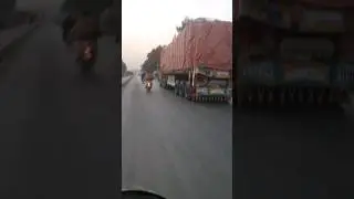 illigal heavy traffic at day time at Karachi roads