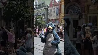 Adventure Friends Cavalcade Main Street USA. #waltdisneyworld #disney #magickingdom