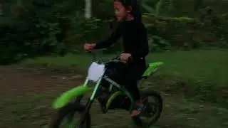 YUKK!! BERMAN DAN BELAJAR NAIK SEPEDA TRAIL MIMI
