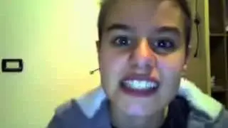 Bimbominkia Jek Benetti piange e sclera in webcam perch&eacute; la sua ragazza l'ha lasciato