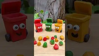 Sprunki and the Dustbins are sorting trash