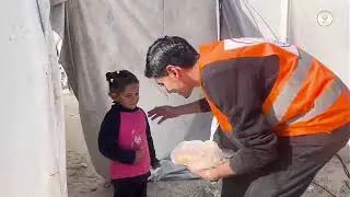 Bread Distribution (114) to the Displaced Families in Gaza