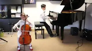 Perpetuum Mobile, H. Schlem&uuml;ller, played by Luisa (8 years old)
