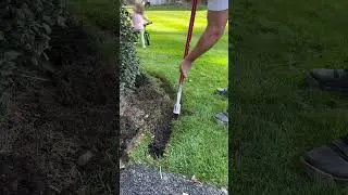 #crispy #edge #edgy #diy #curbappeal #satisfying #lawncare #landscape