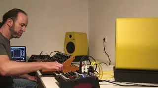 Moog Subsequent 37 