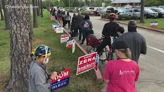 One hour left to head to the polls for early voting in the 2020 election