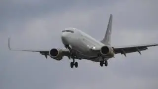 good Jet Time Boeing 737 OYJTY lands London Heathrow Airport 26jul16 536p notonfr24