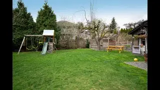 1681 157th Street DRONE TOUR. ATTENTION INVESTORS - ASSEMBLY POSSIBLE HERE!
