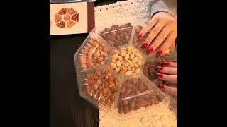 Holiday Christmas Nuts Gift Basket - Assortment of Sweet & Roasted Salted Gourmet Nuts Men & Women.