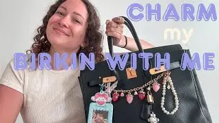 HOW TO DIY THE BAG CHARM TREND: layer and accessorize your purse