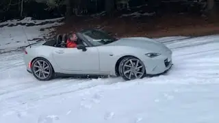 Mx5 ND little snow drift (snow tyres on)