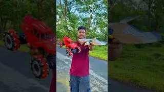 RC Flying Bird VS RC Monster Car