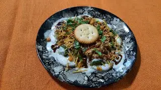 Monaco Biscuit Chaat Recipe: Monaco Biscuit sev puri: Snack recipe