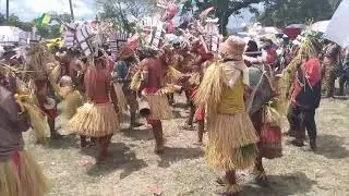 Taptap Traditional singsing group.