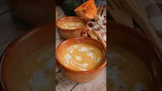 Vellutata di patate e zucca al profumo di rosmarino