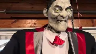 Rare Seasonal Visions animated Vampire Halloween