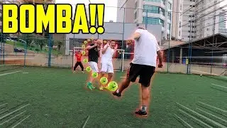 MEU PAI TEM O CHUTE MAIS FORTE DO MUNDO!! ( joga muito )