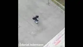 BACKSIDE FLIP A BIG DOUBLE SET