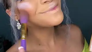 Jlarue pigment in melanin mermaid ft crayon case mattebook palette