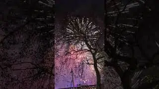 00:00 1/1/2026 London fireworks 