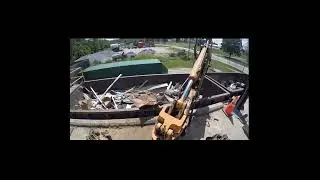 Thursday mashin #backhoe #compaction #dumpman23 #garbageman #trashman #garbage #smashing #trash
