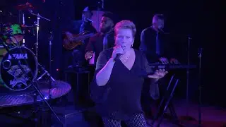 ALL TUNED UP Dance Band