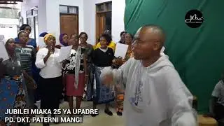 NAKUKARIBISHA YESU WANGU - KWAYA YA MT. YOSEFU MFANYAKAZI MANDEWA WAKIWA MAZOEZINI