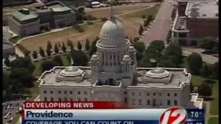 Lawmakers debate teacher contracts