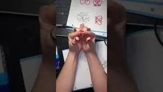 Make a snake with your hands🔥🔥