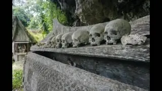 Tana toraja graves, Sulawesi