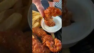 Juicy Chicken With Perfect Dip 😍#ranch #juicychicken #shorts