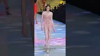Chinese Fashion Super Models💕 #Publicwalk #tiktokviral #chinesegirls #chinesefashionshow #copycat697