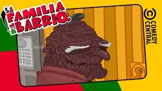 Soy Un Estúpido | La Familia Del Barrio | Comedy Central LA