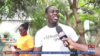 Christmas Festivities: Makafui Awuku transforms plastic bottles into Christmas trees - News Desk