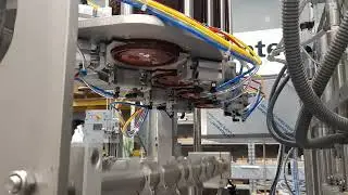 Hunter Ancillary Equipment - Lid Placer