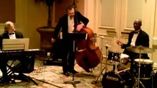 Tom Olsen Trio plays Peg at the Ritz Carlton Buckhead PEG.MOV