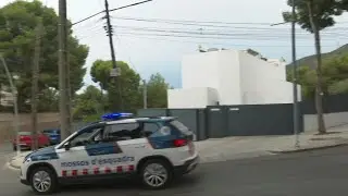 Police at Barcelona striker Aubameyang's home after armed robbery | AFP
