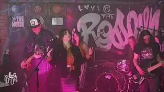 Amadians - Better Things (Live at The Roslyn)