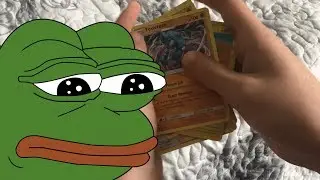 Pok&eacute;mon Sun & Moon Forbidden Light pack opening