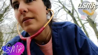 ASMR español │👨‍⚕️Roleplay médica en español con persona real│ASMR fuera🌳