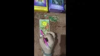 learn tarot with splashy 1111 tarot