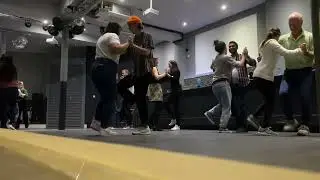 Beginners partnered 20s Charleston