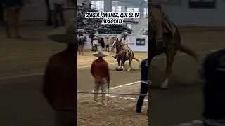 Quique Jim&eacute;nez se come el cuadro #charros #congresocharro #caballos #cala