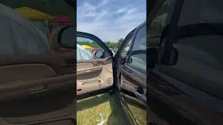 ￼￼THROWING EGGS AT SUBTRONICS FANS