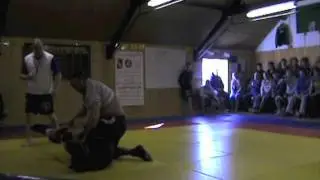 Colin Carrot vs Russel Dodds 20/11/11