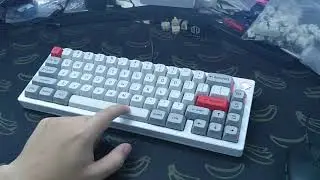Think65 v2 w/ Black Cherry Pie lubed + film and MT3 keycap