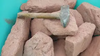 ASMR:Red Dirt Hard Chunks Dusty DRY Crumble with 🔨+Pouring 💦 PASTE PLAY 🤤@softnoiseasmr
